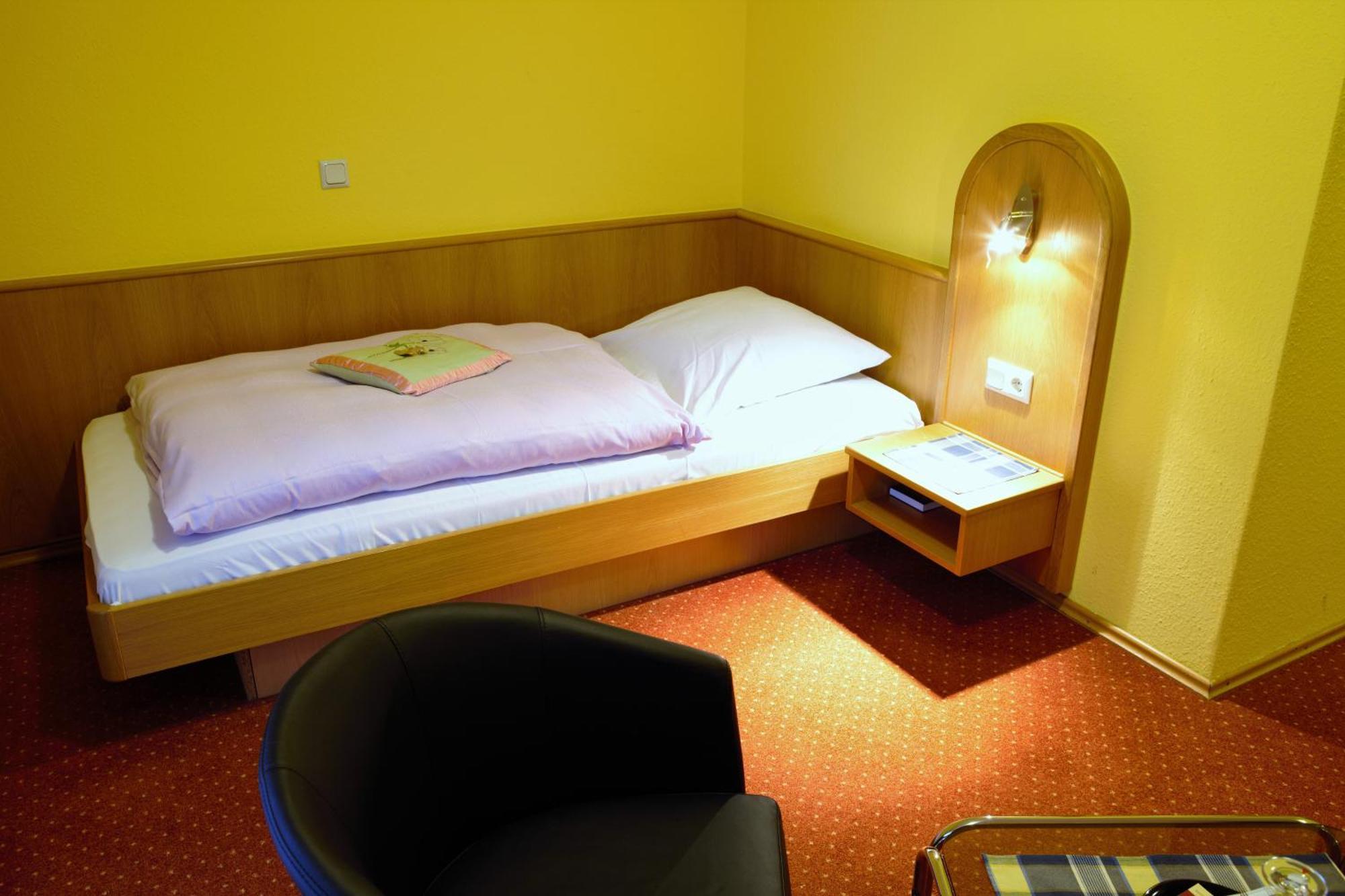 Hotel Kasserolle Siegburg Extérieur photo