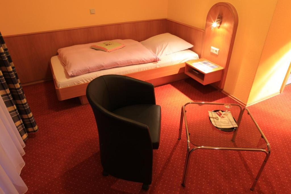 Hotel Kasserolle Siegburg Chambre photo