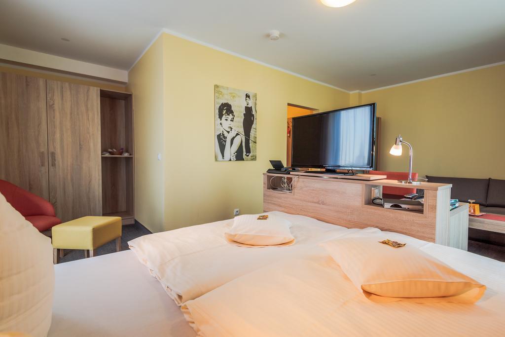 Hotel Kasserolle Siegburg Chambre photo