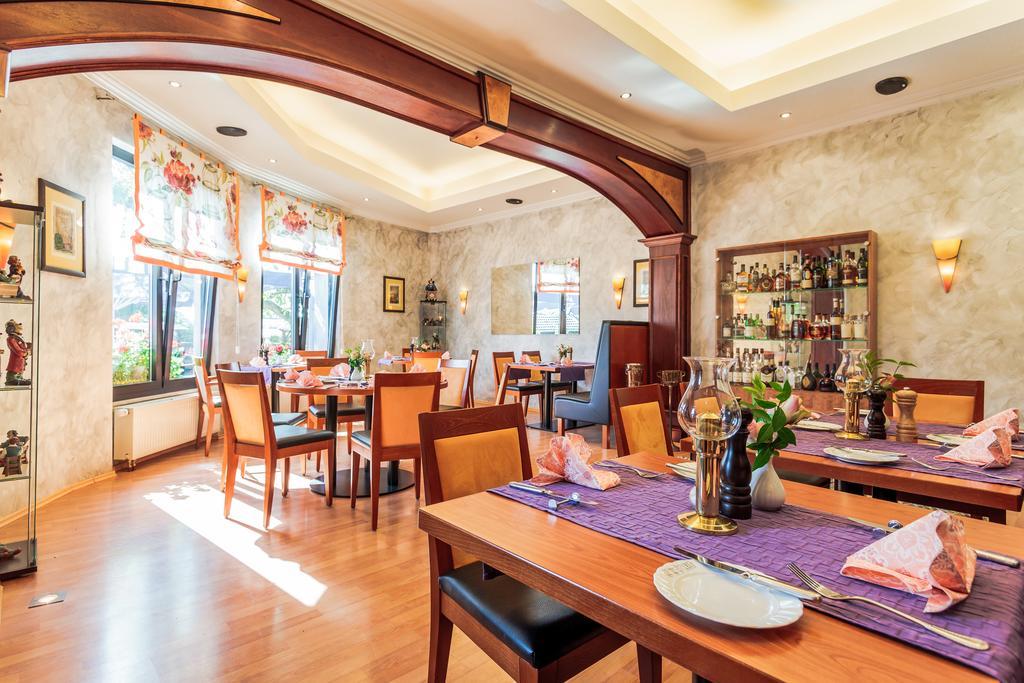 Hotel Kasserolle Siegburg Extérieur photo